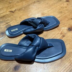 New! Anthropologie Maeve blue leather puffy knot sandals size 8